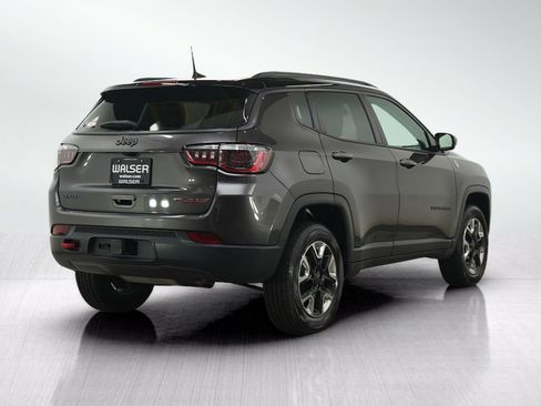 Used 2018 Jeep Compass Trailhawk w/ Leather Interior Group AWD/4WD image 5