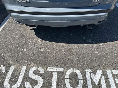 Certified 2021 Nissan Kicks SR w/ SR Premium Package image 11