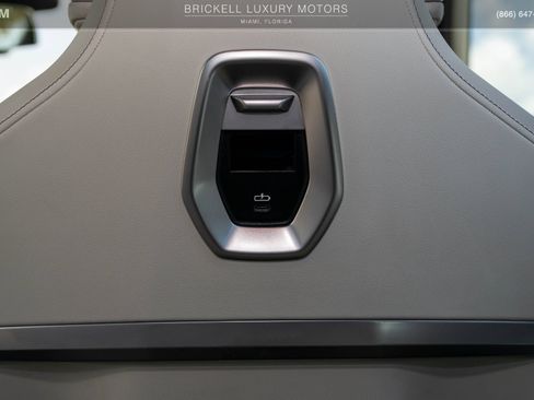Used 2023 BMW 760i xDrive AWD/4WD image 36