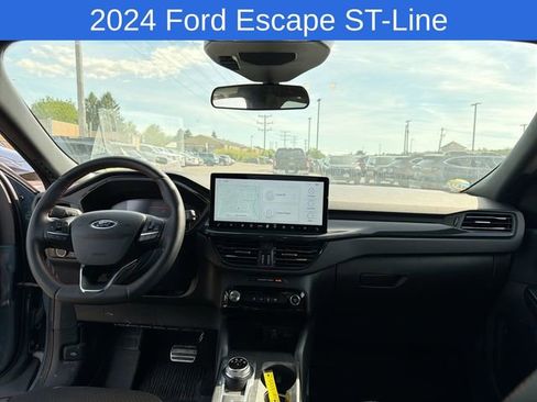 Used 2024 Ford Escape ST-Line w/ Tech Pack #1 AWD/4WD image 10