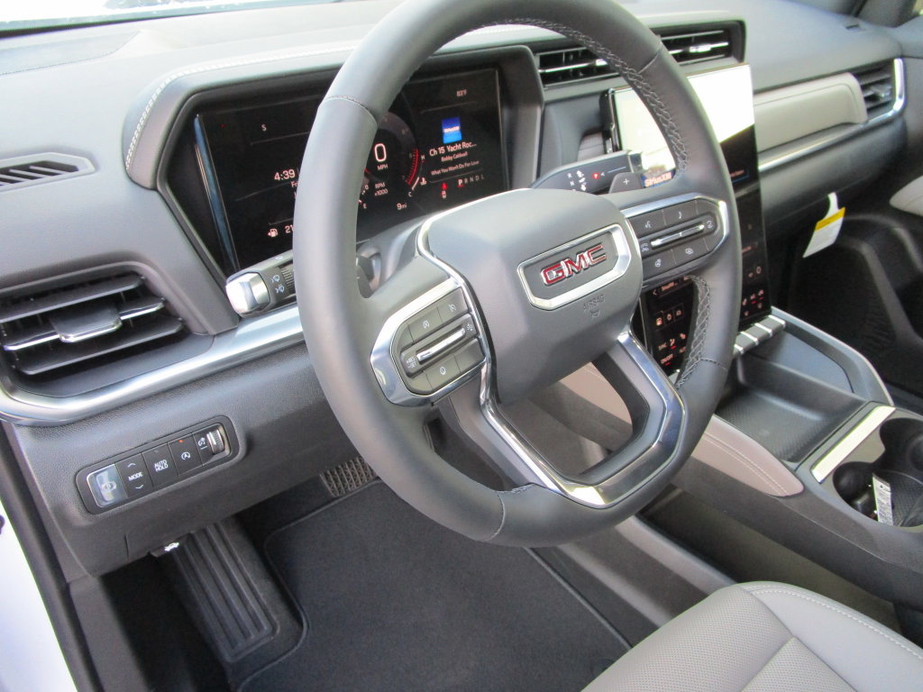 New 2026 GMC Terrain Elevation w/ Elevation Premium Package FWD image 21