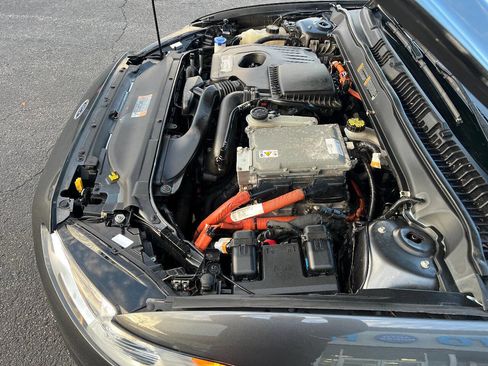 Used 2015 Ford Fusion Energi Titanium w/ Driver Assist Package image 38