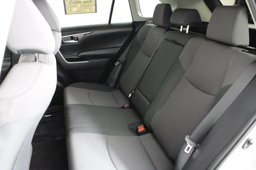 Used 2023 Toyota RAV4 XLE w/ Convenience Package FWD image 20