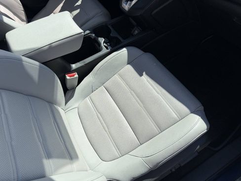 Used 2018 Honda CR-V Touring image 29
