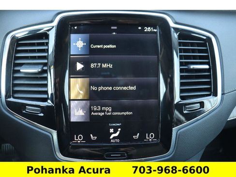 Used 2022 Volvo XC90 T6 Inscription w/ Climate Package image 14