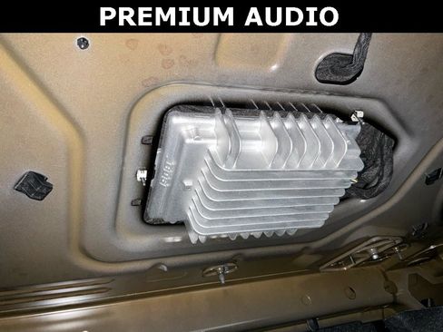 Used 2008 Chevrolet Impala SS w/ Convenience Package image 8