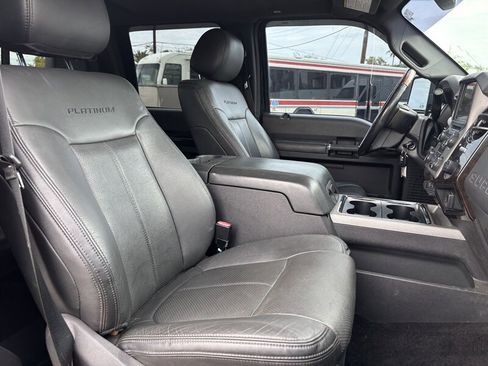 Used 2015 Ford F250 Platinum image 17
