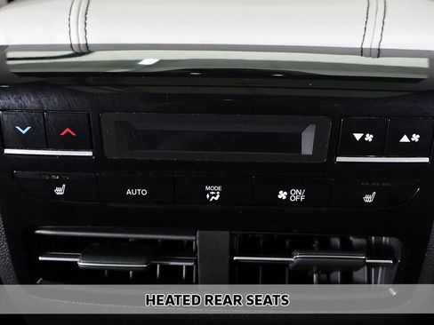 Used 2023 Acura MDX SH-AWD w/ Advance Package image 11