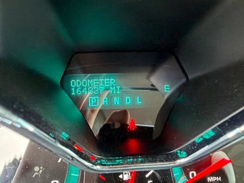 Used 2014 Chevrolet Traverse LT FWD image 8
