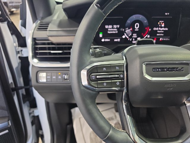 Used 2026 GMC Acadia Denali w/ Super Cruise Package AWD/4WD image 16