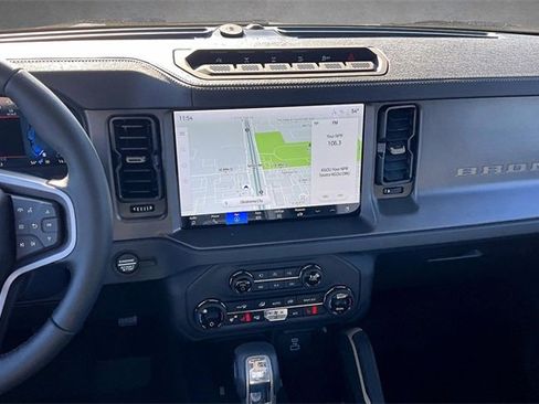 New 2025 Ford Bronco Badlands image 6