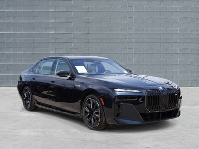 Used 2025 BMW i7 M70