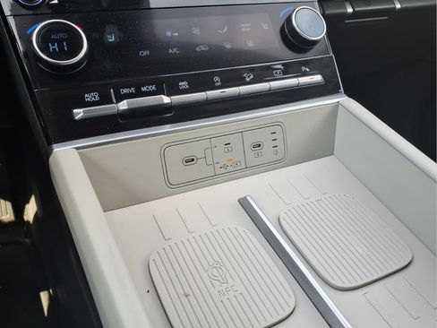 Used 2024 Hyundai Santa Fe SEL image 18