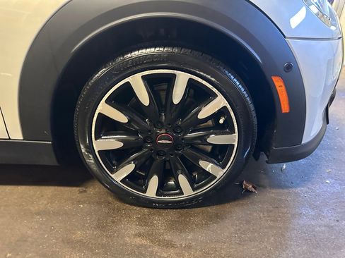 Used 2023 MINI Cooper S image 27