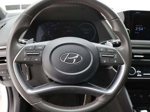 Used 2023 Hyundai Sonata SEL Plus image 17