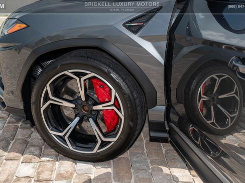 Used 2019 Lamborghini Urus AWD/4WD image 72