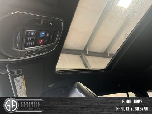 Used 2024 Jeep Grand Cherokee Limited 4xe AWD/4WD image 16