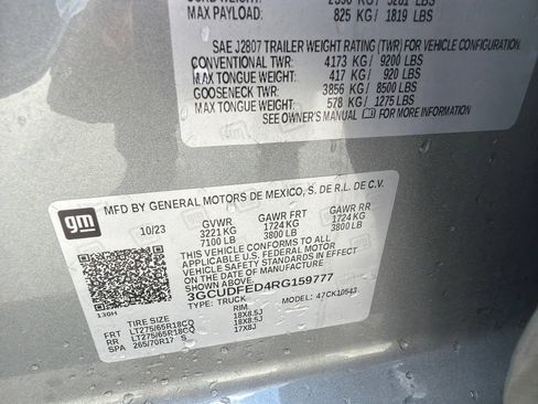 Used 2024 Chevrolet Silverado 1500 LT Trail Boss AWD/4WD image 14