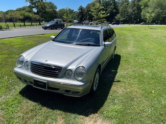 Used 2002 Mercedes-Benz E 320 4MATIC Wagon image 1