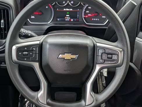 Used 2022 Chevrolet Silverado 2500 Custom w/ Custom Convenience Package AWD/4WD image 14