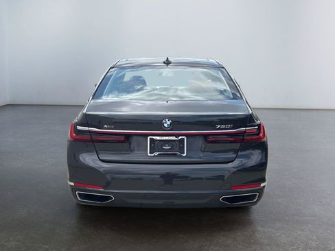 Used 2022 BMW 750Li xDrive AWD/4WD image 4