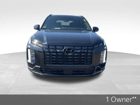 Used 2024 Hyundai Palisade Calligraphy image 2