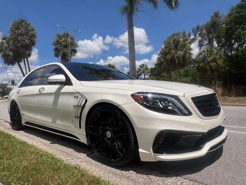 Used 2017 Mercedes-Benz S 550 Sedan image 4