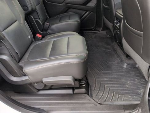 Used 2020 Chevrolet Traverse Premier w/ Redline Edition image 25