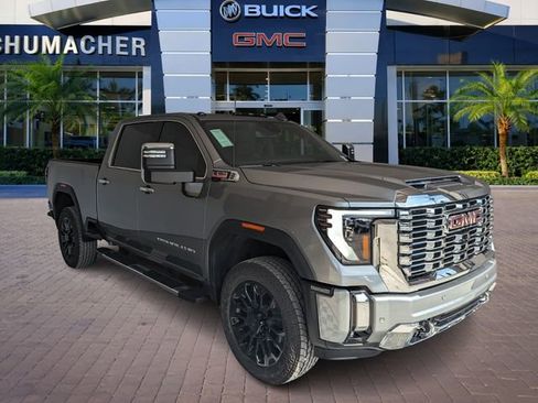 New 2026 GMC Sierra 2500 Denali AWD/4WD image 2