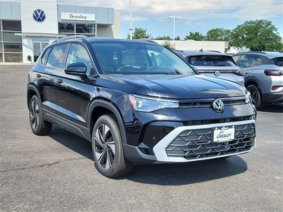 New 2025 Volkswagen Taos SE