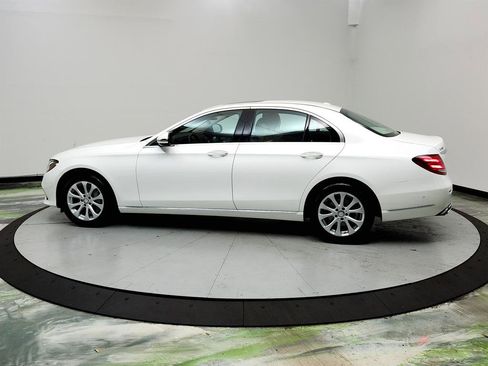 Used 2017 Mercedes-Benz E 300 image 8