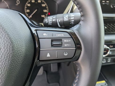 Used 2025 Honda CR-V EX-L image 38