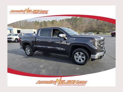 Used 2025 GMC Sierra 1500 SLT AWD/4WD image 1