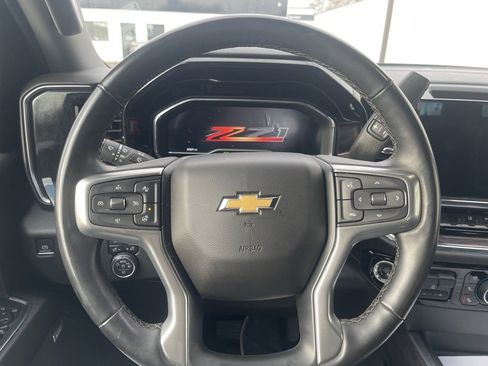 Used 2024 Chevrolet Silverado 2500 LTZ w/ LTZ Convenience Package image 19
