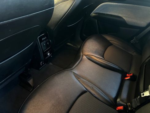 Used 2024 Jeep Compass Latitude image 13