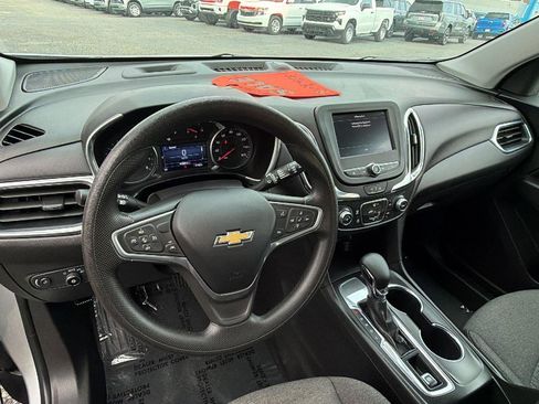 Used 2022 Chevrolet Equinox LT FWD image 21