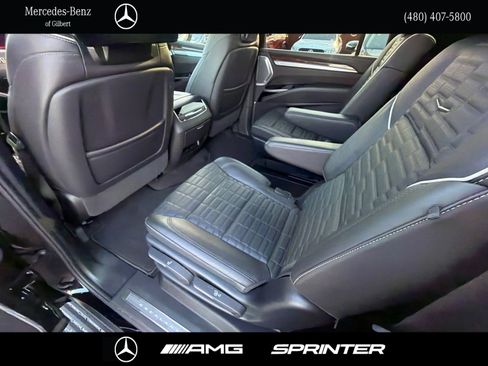 Used 2025 Cadillac Escalade ESV Sport Platinum AWD/4WD image 22