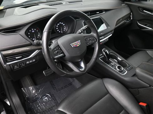 Certified 2023 Cadillac XT4 Sport image 7
