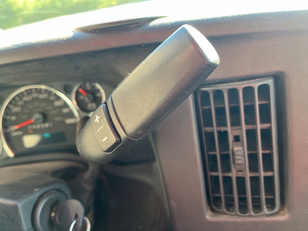 Used 2014 Chevrolet Express 3500 Extended RWD image 20