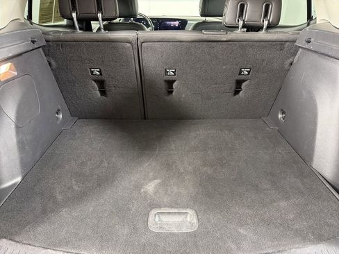 Used 2024 Buick Encore GX Sport Touring image 16