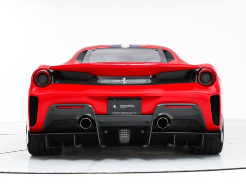 Certified 2019 Ferrari 488 Pista Coupe image 8
