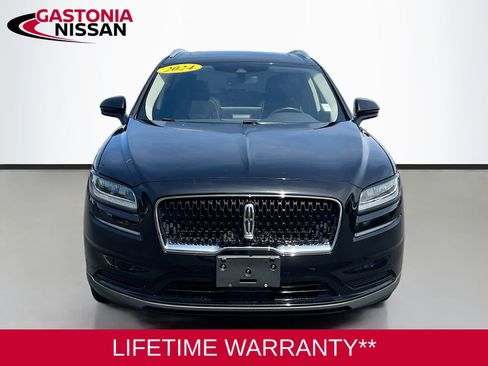 Used 2022 Lincoln Nautilus Reserve w/ Monochromatic Package image 2