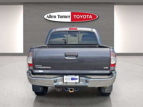 Used 2012 Toyota Tacoma 4x4 Double Cab w/ TRD Off-Road Pkg image 7