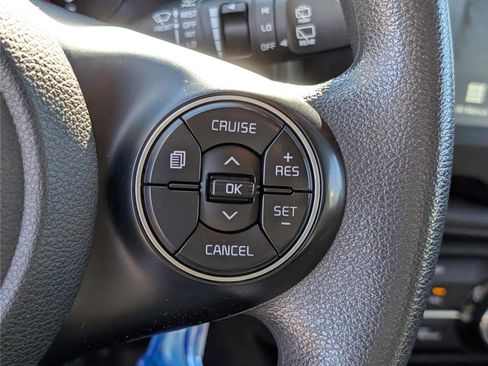 Used 2021 Kia Soul S image 23