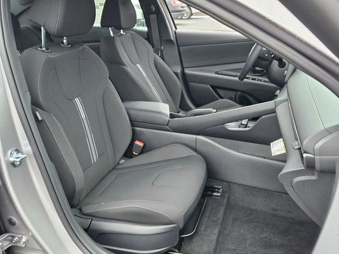 New 2026 Hyundai Elantra Sport FWD image 15