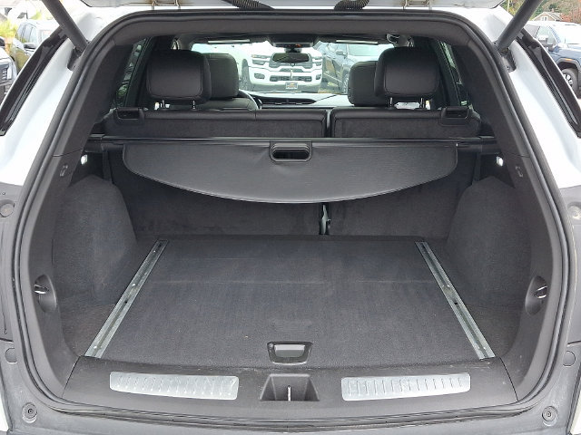 Used 2025 Cadillac XT5 Premium Luxury w/ LPO, Floor Liner Package AWD/4WD image 28