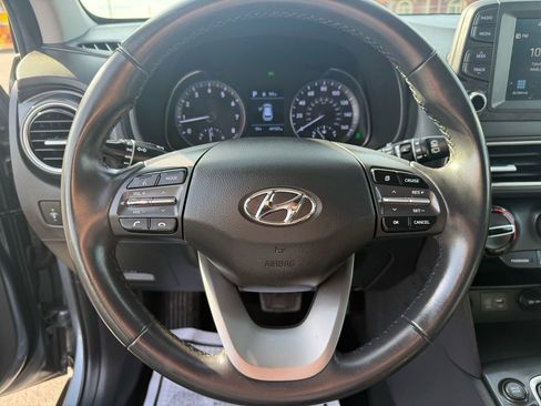 Used 2020 Hyundai Kona SEL w/ Cargo Package image 10