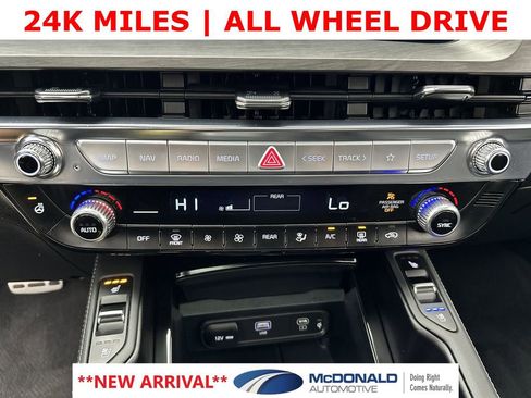 Used 2024 Kia Telluride SX Prestige X-Line image 19