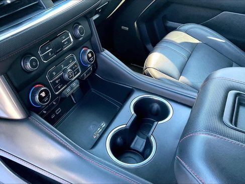 Used 2022 Chevrolet Tahoe RST w/ Luxury Package RWD image 18