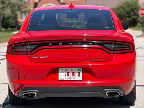 Used 2023 Dodge Charger SXT RWD image 5